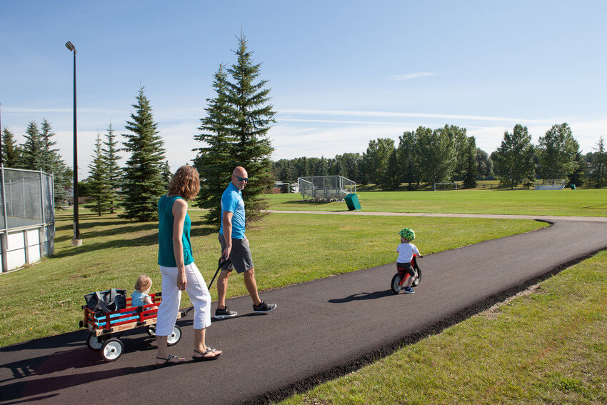 Spruce Grove walking trail